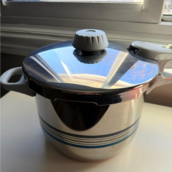 Fissler Vitavit Other - Fissler Vitavit **NEVER USED** Stainless Steel Pressure Cooker with Blue Stripes
